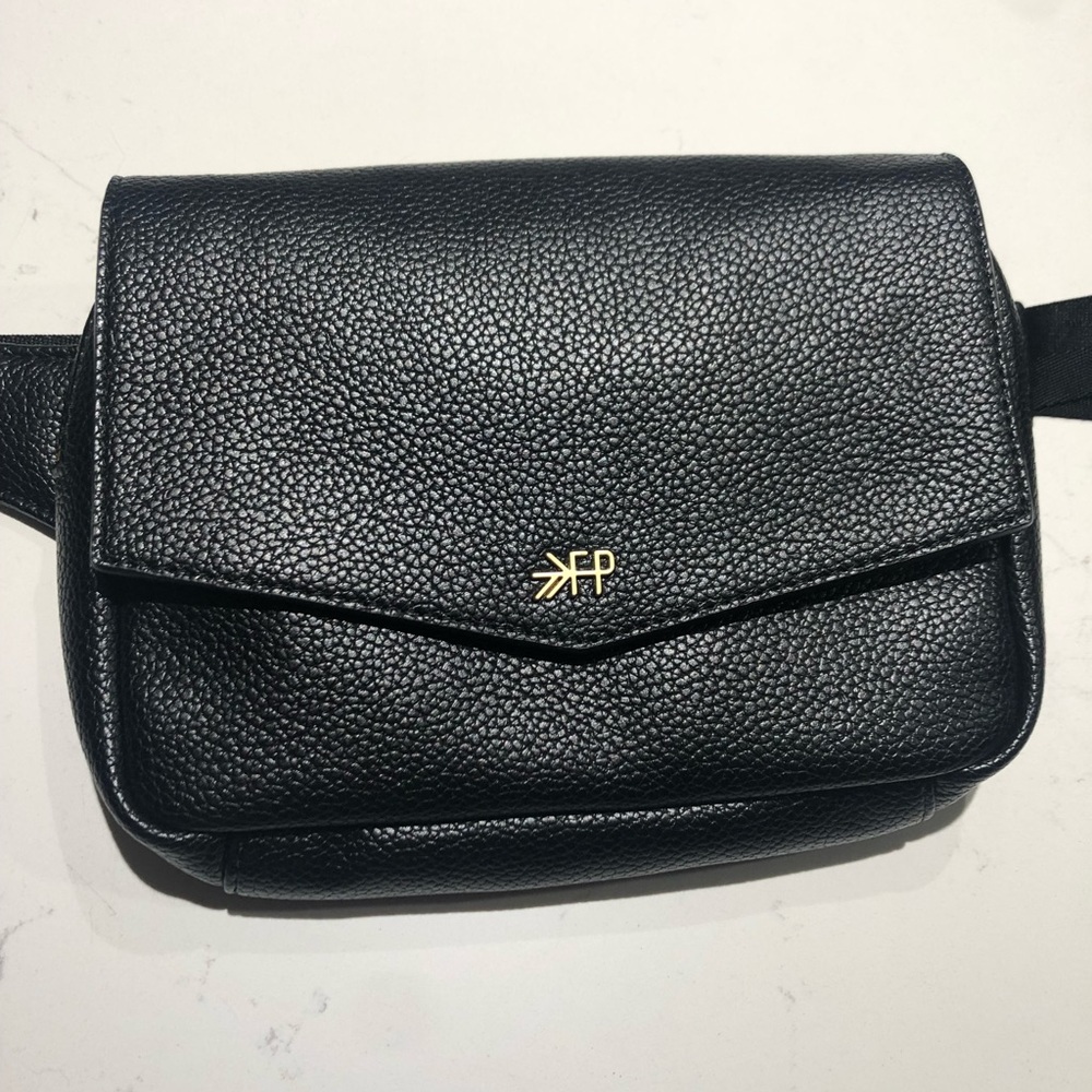 Freshly Picked park pack. Black. NEW WITHOUT TAGS. Fanny pack.